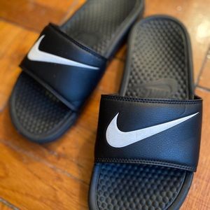 Unisex Nike Slides